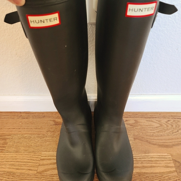 Hunter Shoes - Hunter Matte Black Original Tall Boots size 7
